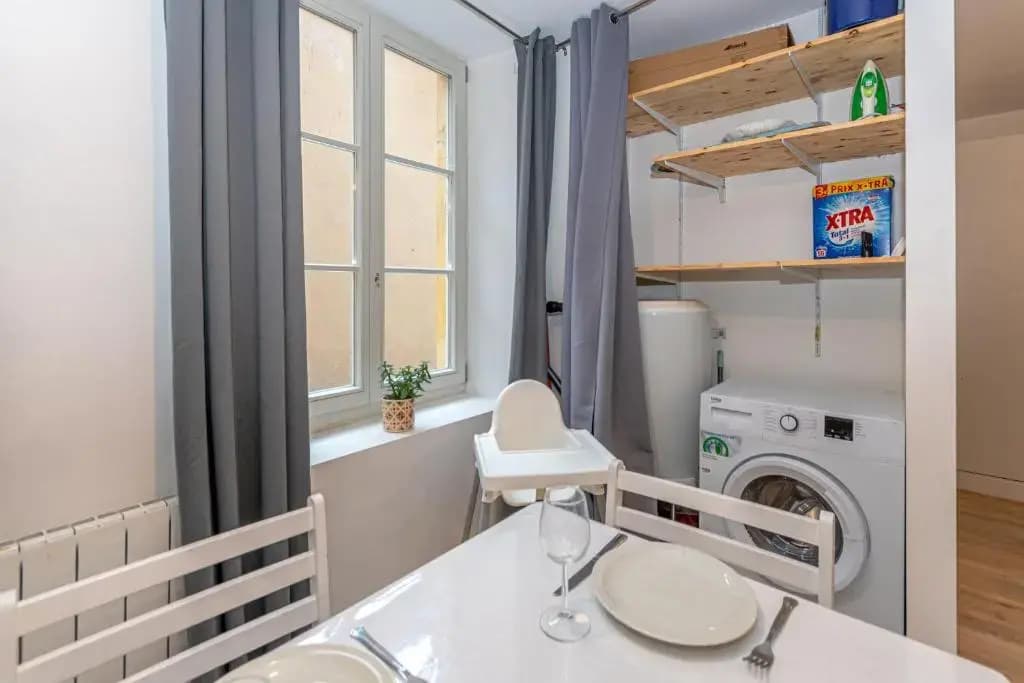 Appartement en centre piétonnier proche de la gare - Miniature 8