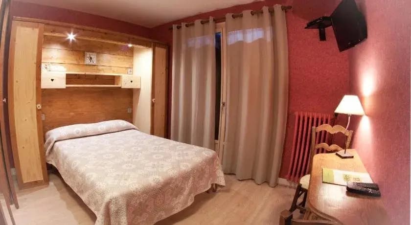Hotel Restaurant Le Sapin Fleuri - Photo 3