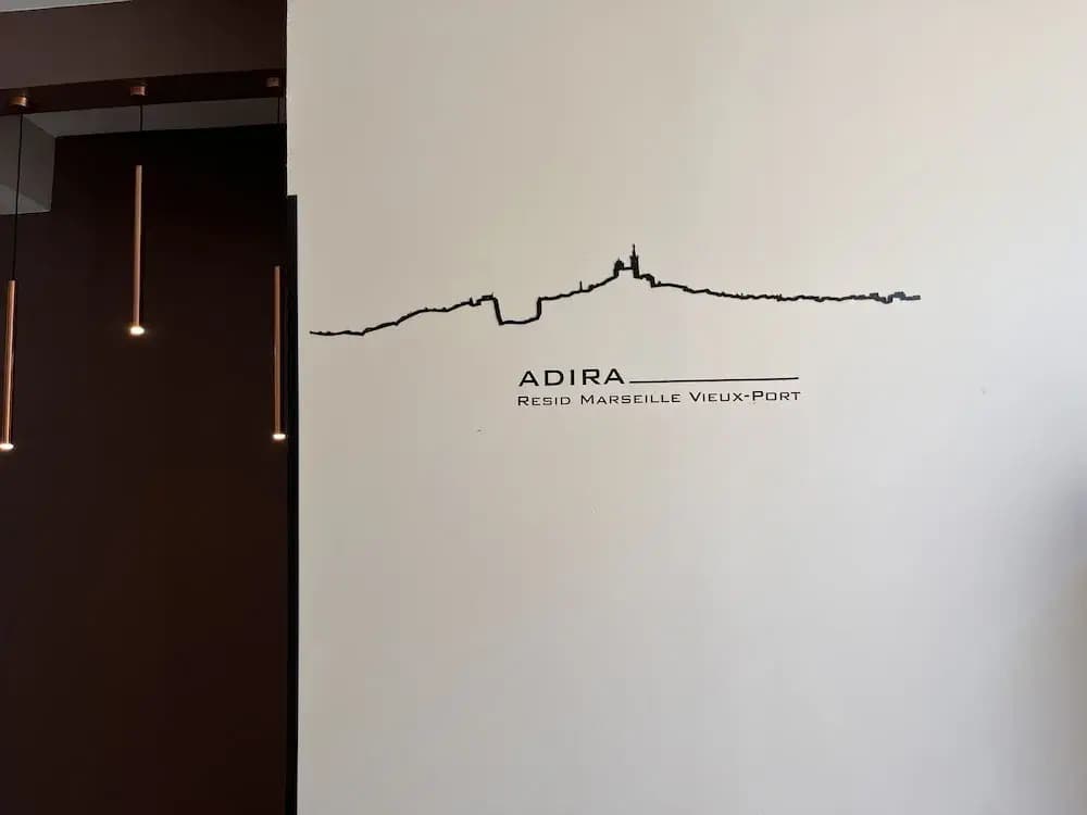 Adira Résid'Marseille Vieux-Port - Photo 2