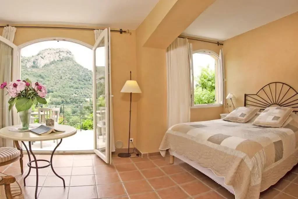 La Colline de Vence - Photo 1
