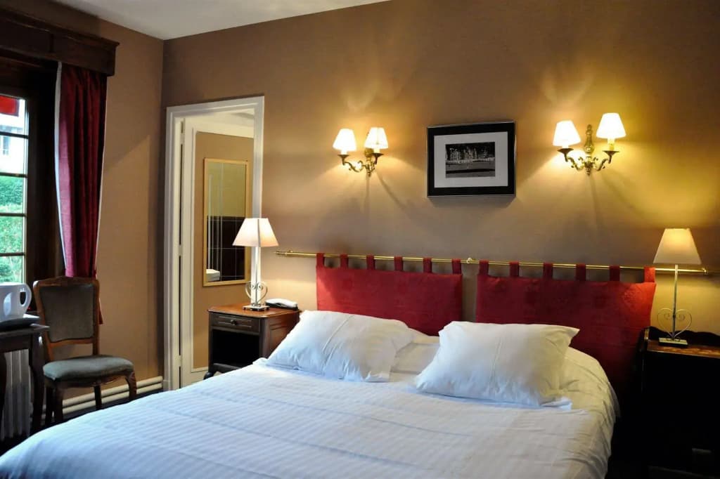 Hostellerie de la Vieille Ferme - Photo 3