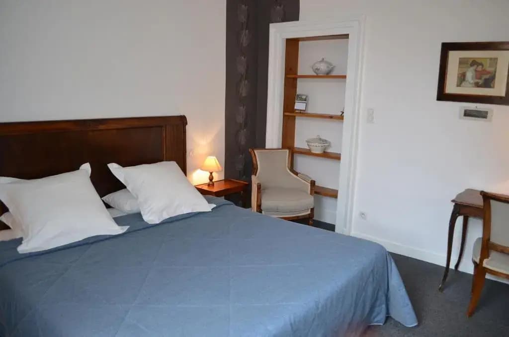 Hôtel de Bourgogne - Photo 2