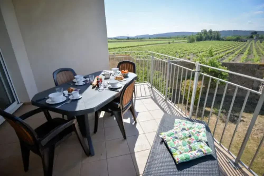 Apartment in Azille Near Lac de Jouarres - Miniature 7