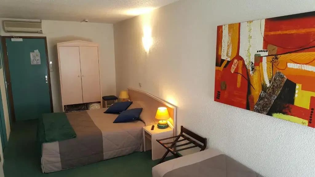 Hôtel de Genève , Faverges-Seythenex 74210, Haute Savoie - Photo 4