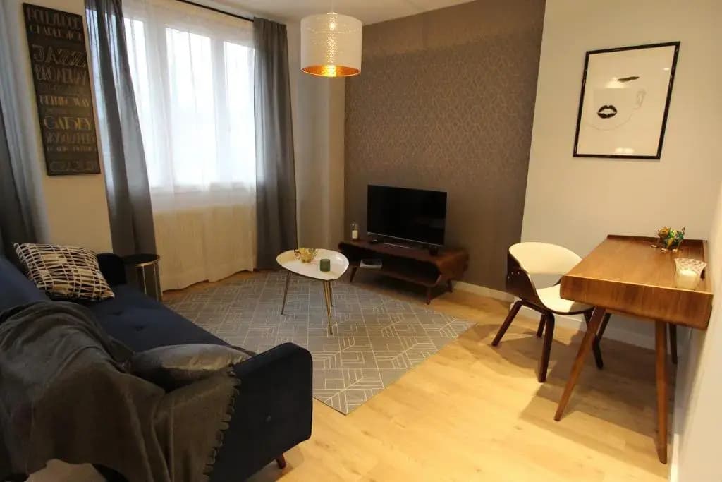 La Lodge - Photo 3