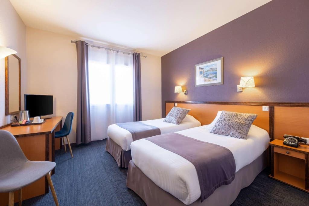 The Originals City, Hotel Paray-Le-Monial - Photo 3