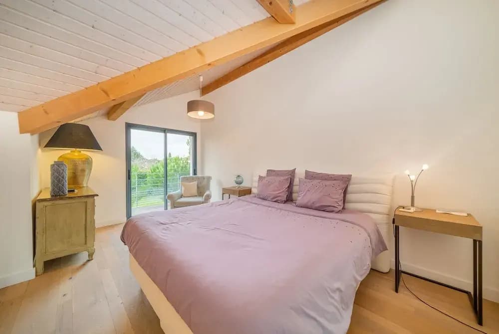 Dream 5BD Villa for Families Geneva 14KM - Photo 1