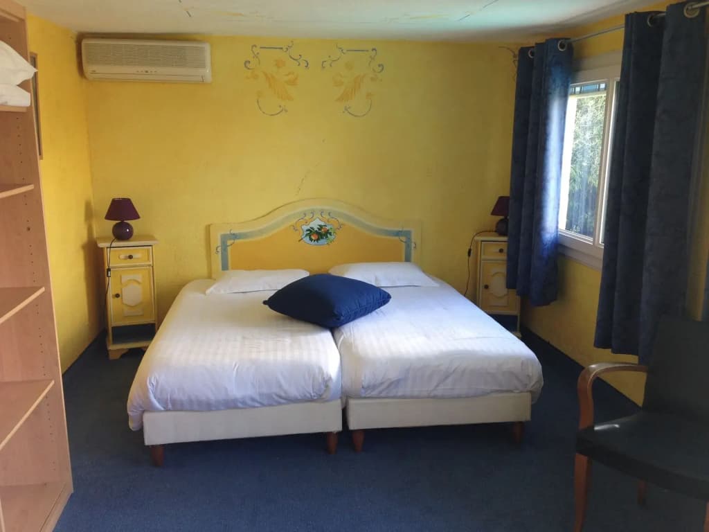 Hôtel Miramar - Photo 5