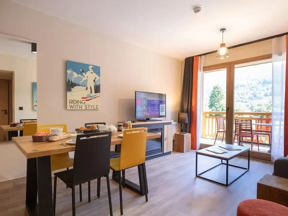 Chalet in Samoens Near Ski Lift - Miniature 6