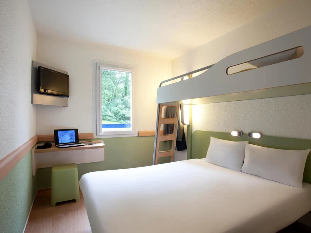 Ibis Budget Biarritz - Anglet - Photo 2