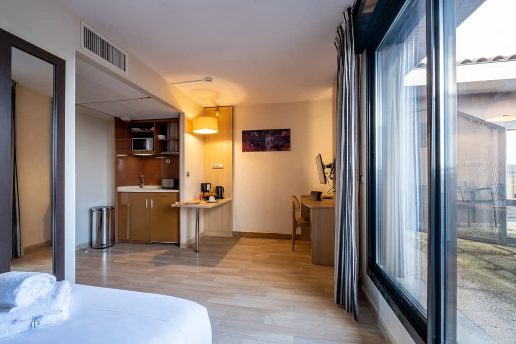 Clarion Aparthotel Toulouse Blagnac Airport - Miniature 6