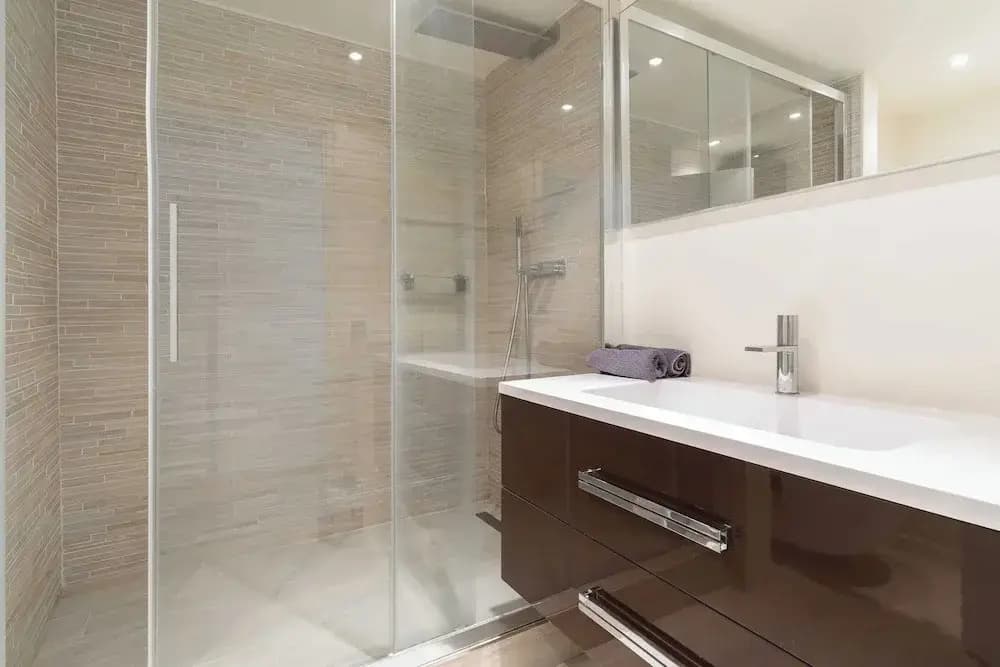 Luxurious Apartment 4 People - Casino Barria\"re - Miniature 8