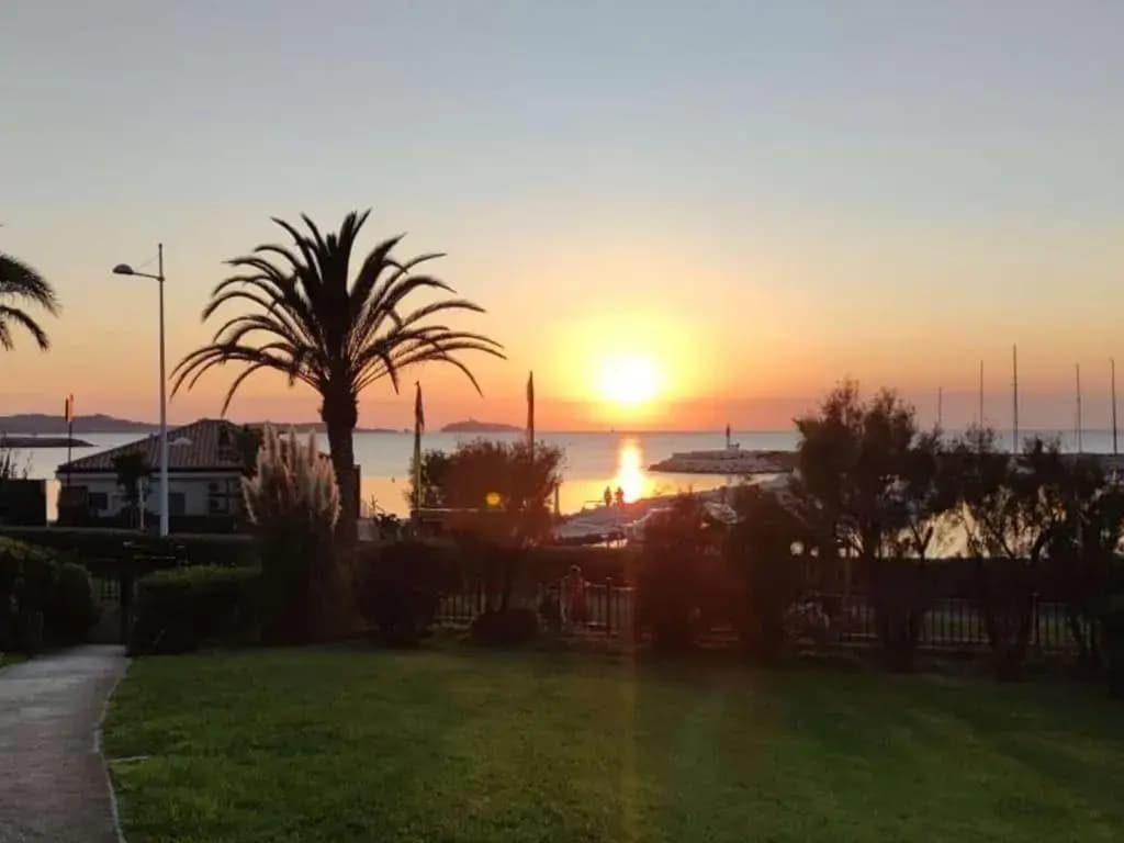 Appartement Six-Fours-les-Plages, 2 pièces, 5 personnes - FR-1-316-287 - Photo 5