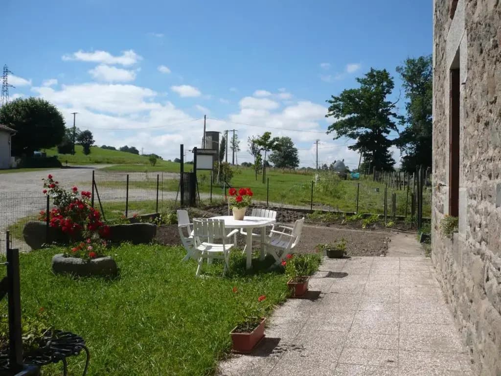Gîte Saint-Héand, 2 pièces, 2 personnes - FR-1-496-144 - Photo 4