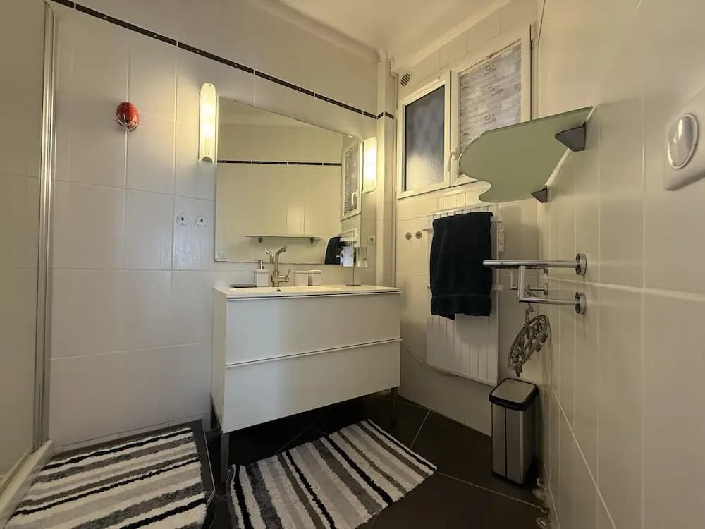 2 BR Apartment in the Center of Cannes - 2305 - Miniature 6