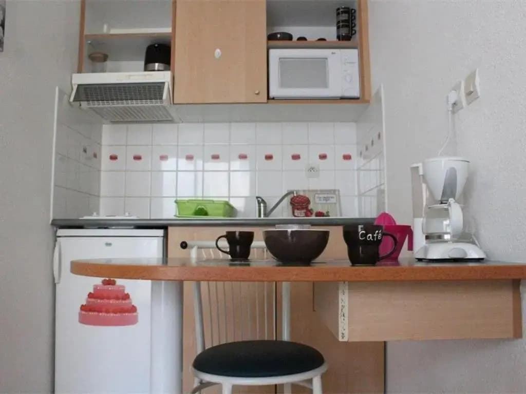 Appartement La Rochelle, 1 pièce, 2 personnes - FR-1-246-252 - Miniature 8