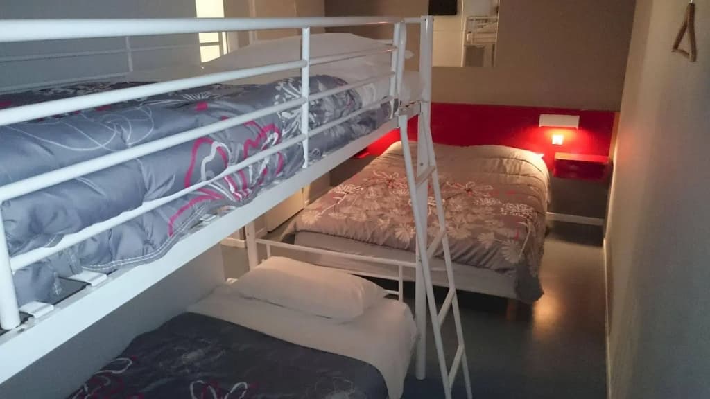 Hotel du Triangle - Photo 3