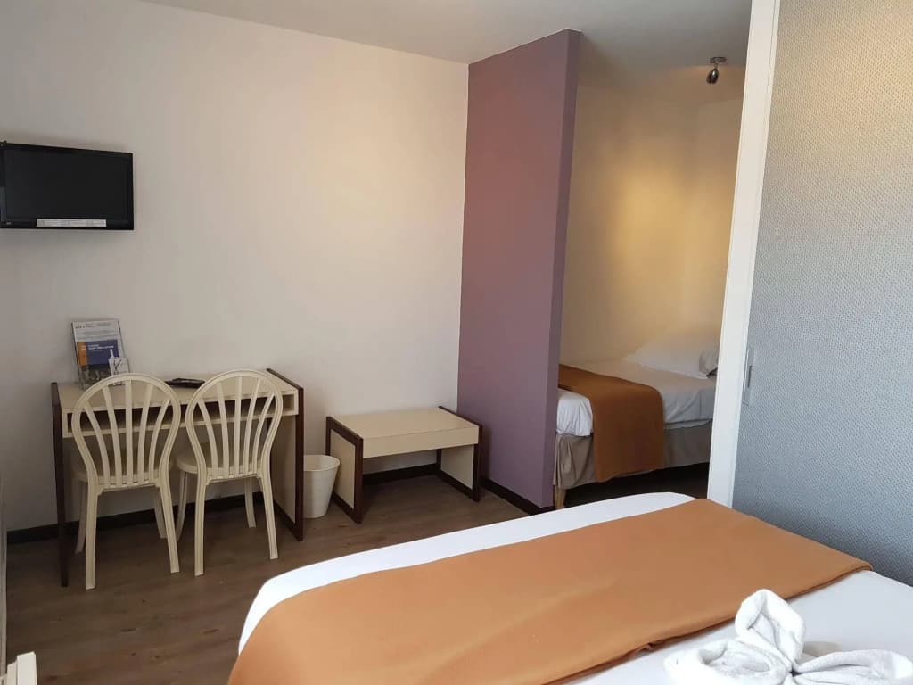 Hôtel Les Gabarres - Photo 4