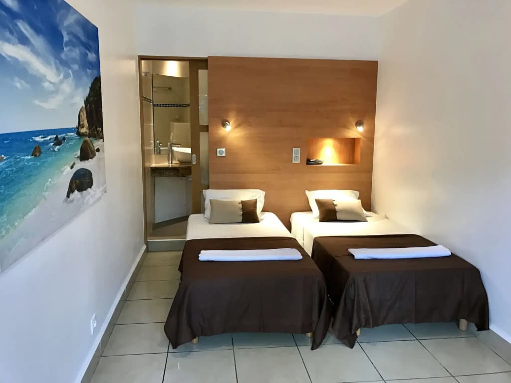 Karaibes Hotel - Photo 4