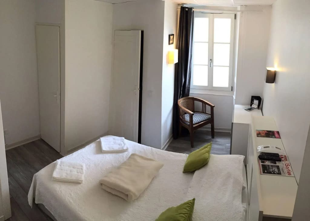 Le Petit Hôtel - Photo 5