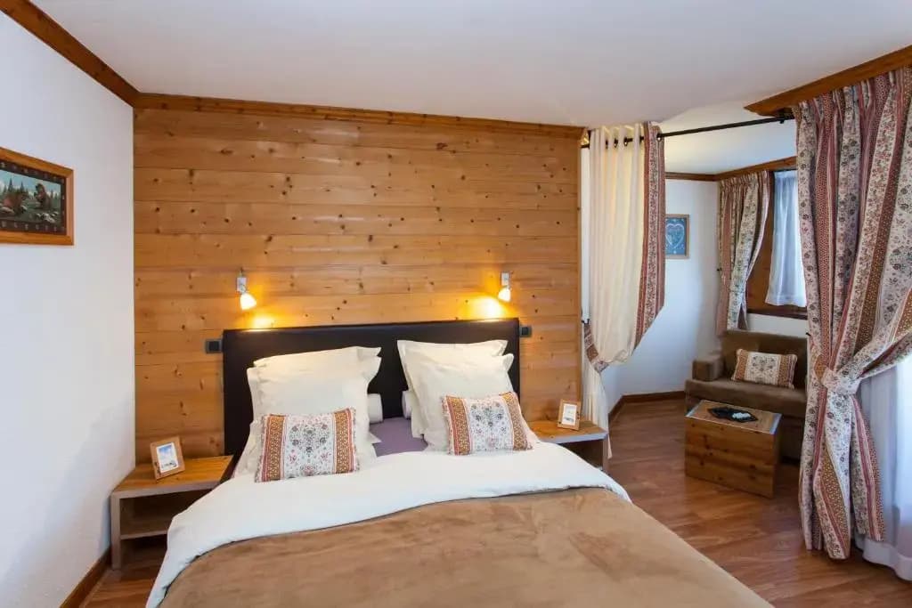 Hôtel Le Calgary - Photo 2