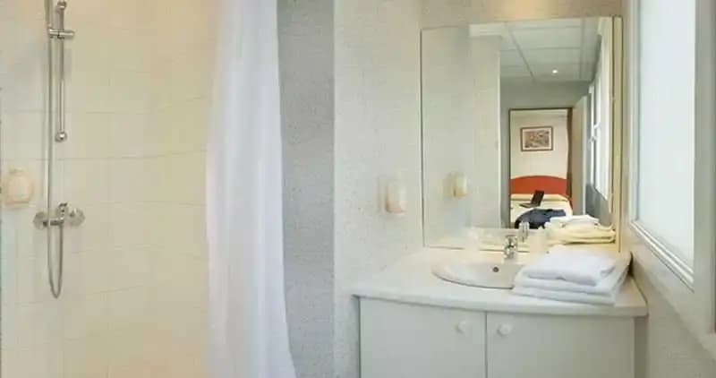 Lagrange apart’HOTEL Mulhouse Saint-Sauveur - Photo 5