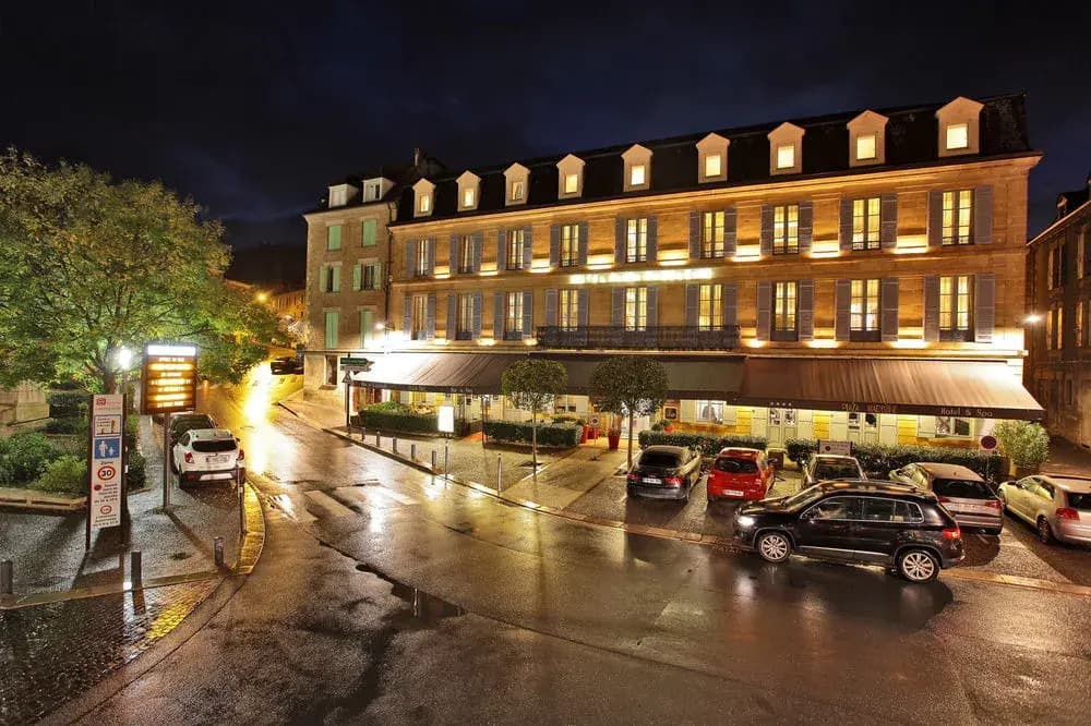 Plaza Madeleine Hotel & Spa - Photo 1