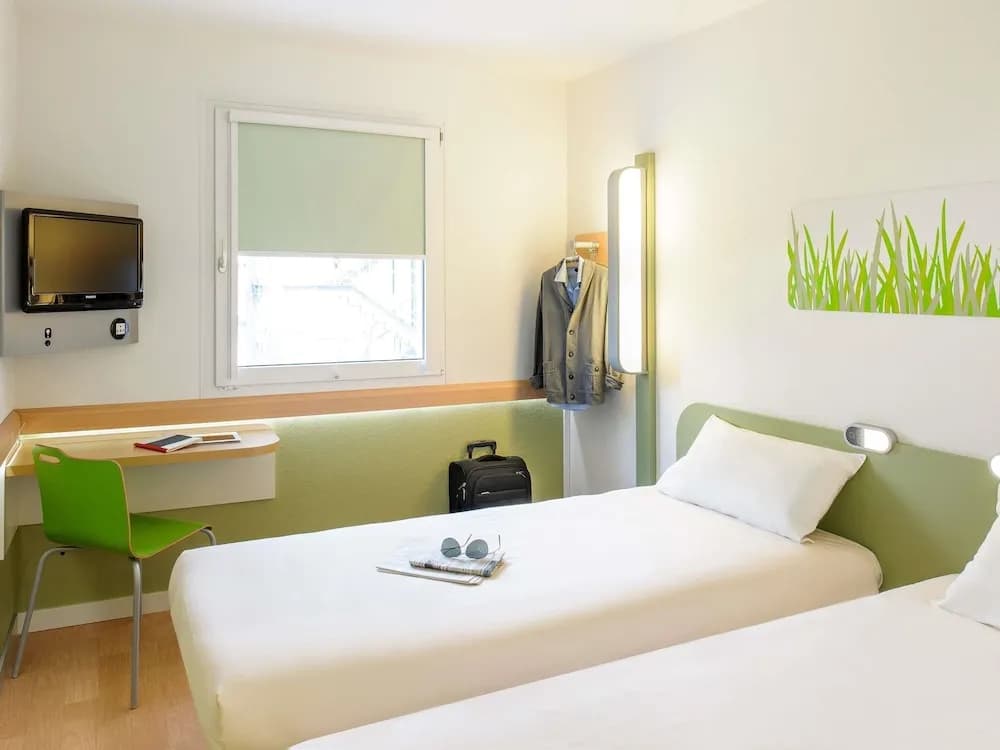 ibis budget Pontarlier - Photo 4
