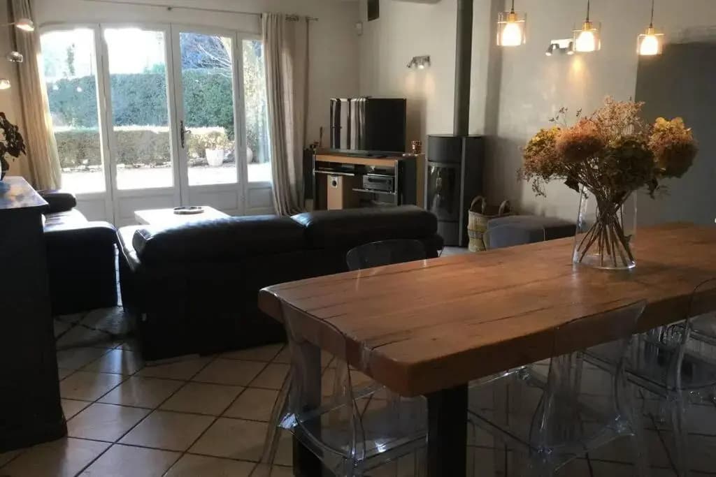 Farmhouse with private pool in the countryside of Plan d'Orgon in Provence, 8 persons LS1 365 MIGNOUN - Photo 3