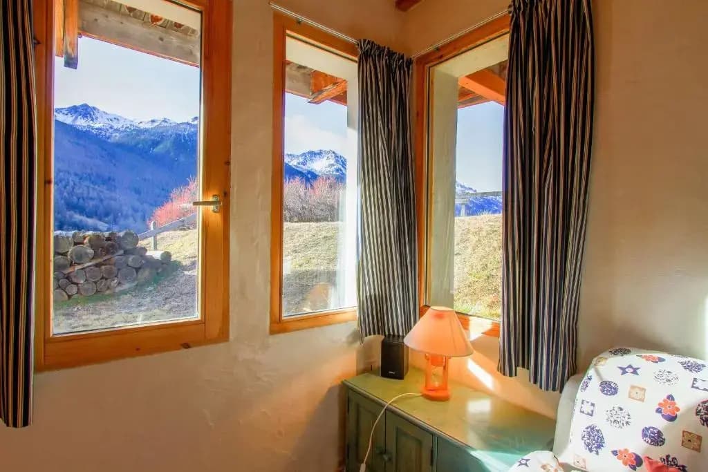Le Miou: hameau des Chazals Nevache Hautes Alpes - Photo 2