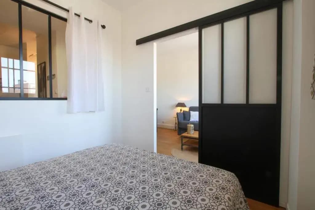 Pretty 2 rooms in the city center - Photo 4