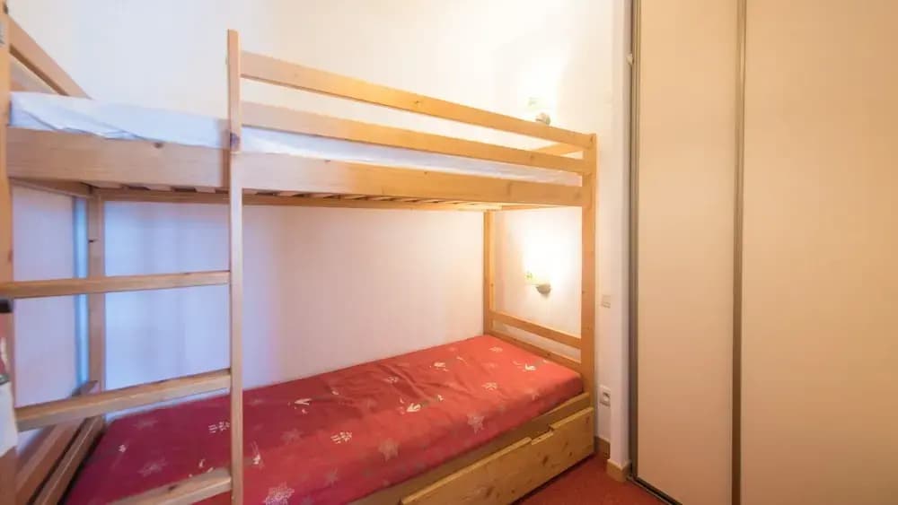 Apartment in Orcieres With Heated Pool - Photo 4