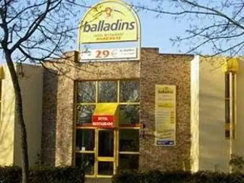 Balladins Besancon - Photo 1