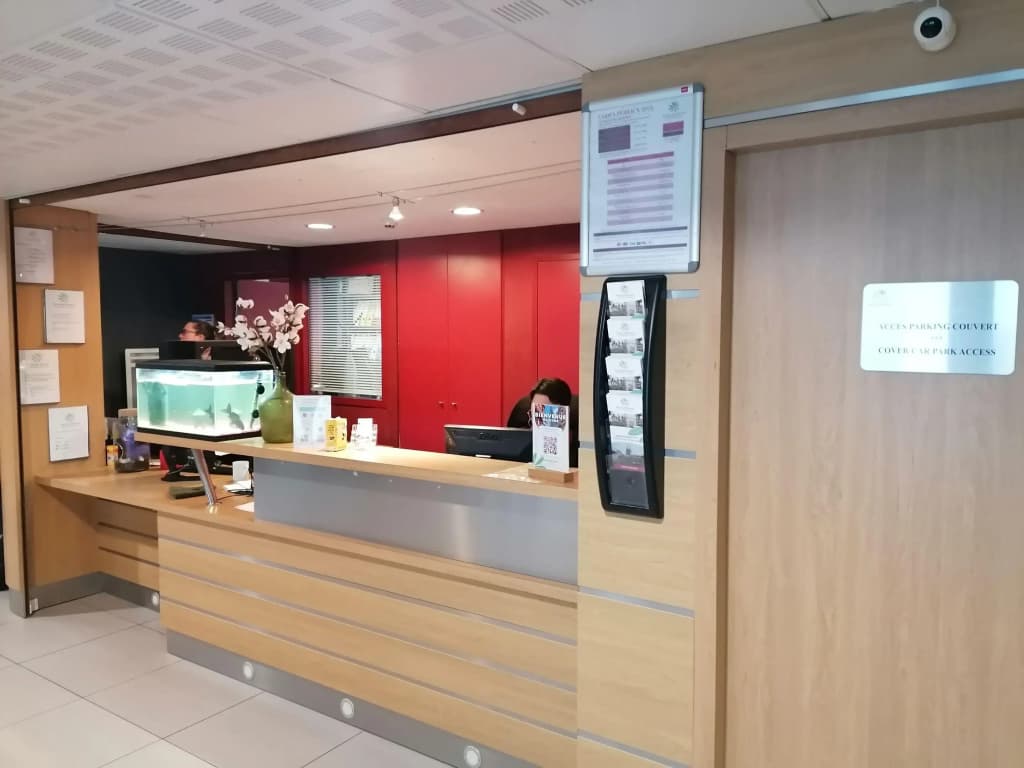 Terres de France - Appart'Hotel Quimper - Photo 2