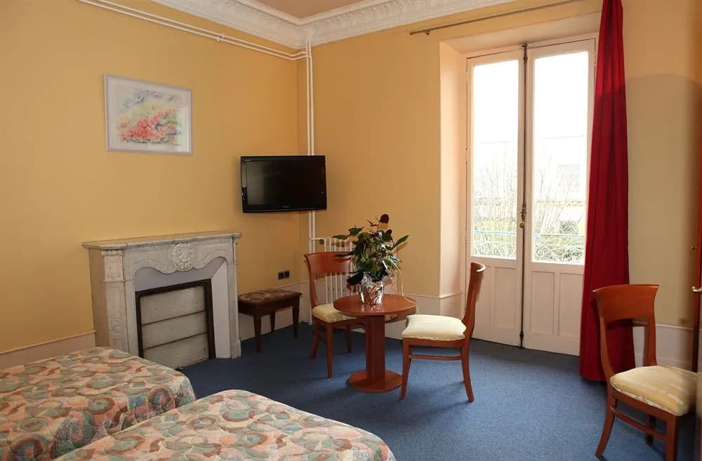Inter Hotel Bristol - Photo 4