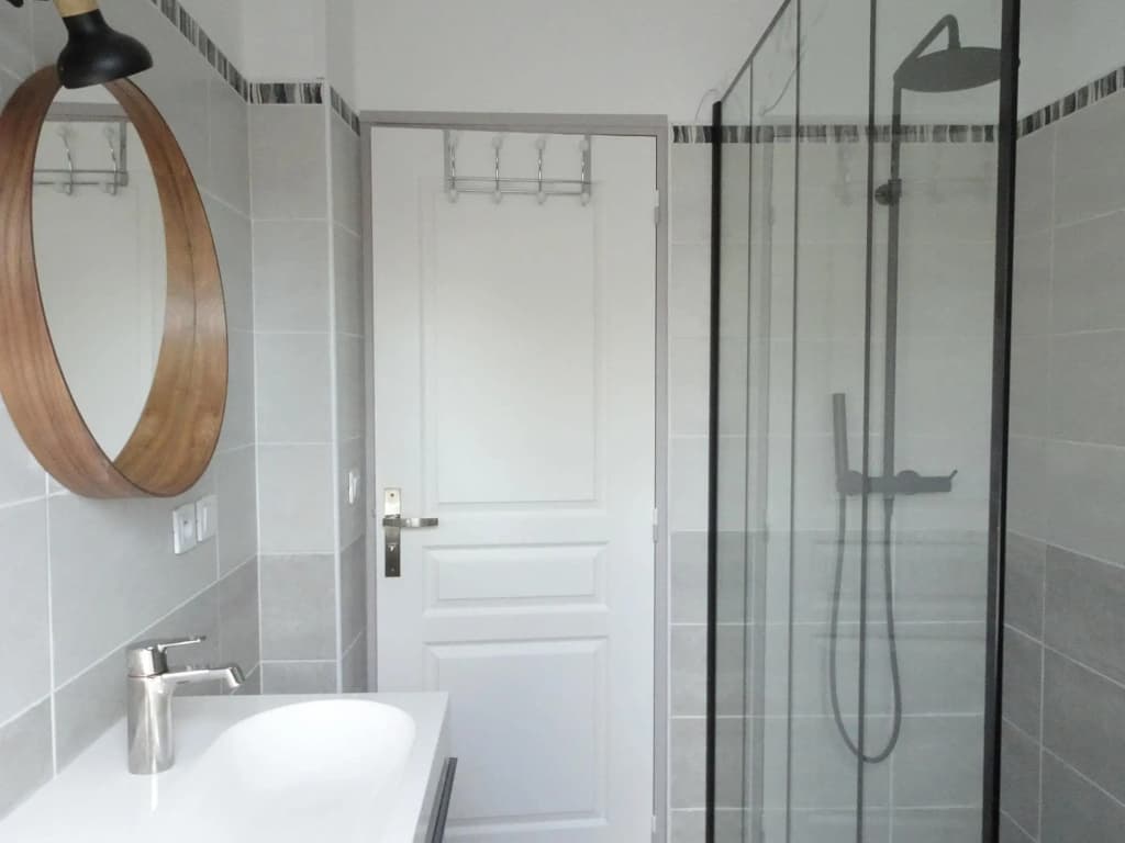 Semi-detached House, Brehal - Miniature 6