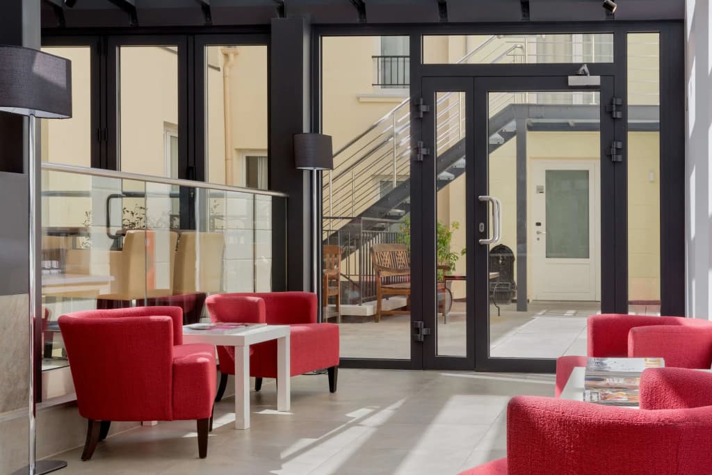 Best Western Seine West Hotel - Photo 2