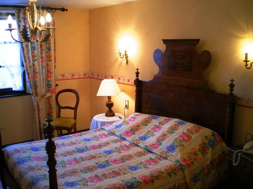 Hôtel Des Vosges - Miniature 6