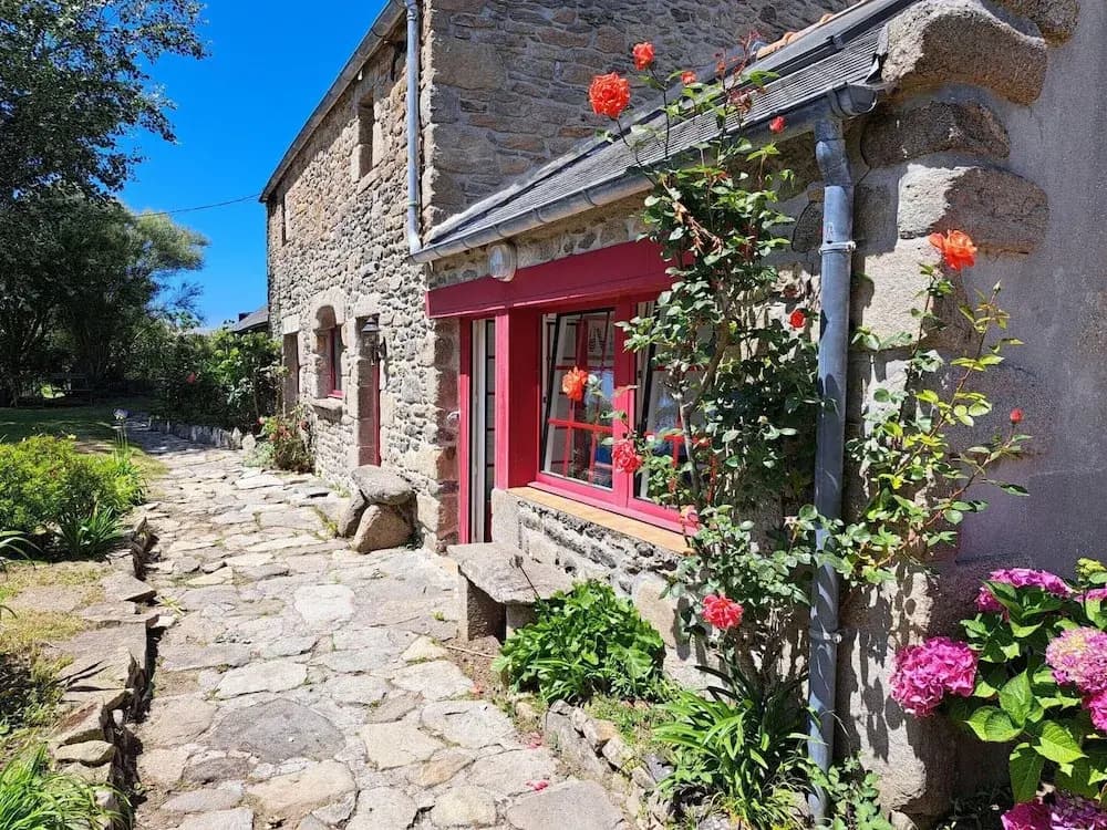 Breton Granite Stone House Near the sea - Photo 1