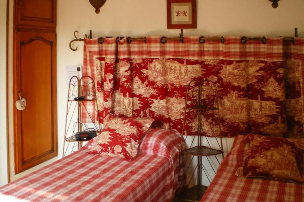 Holiday Cottage With Private Terrace, Bellegarde - Photo 5