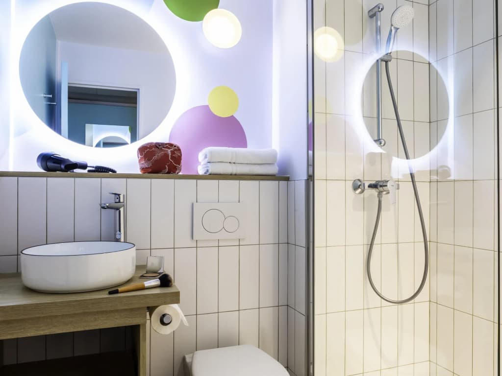 ibis Styles Paris Saint Denis Pleyel - Miniature 8