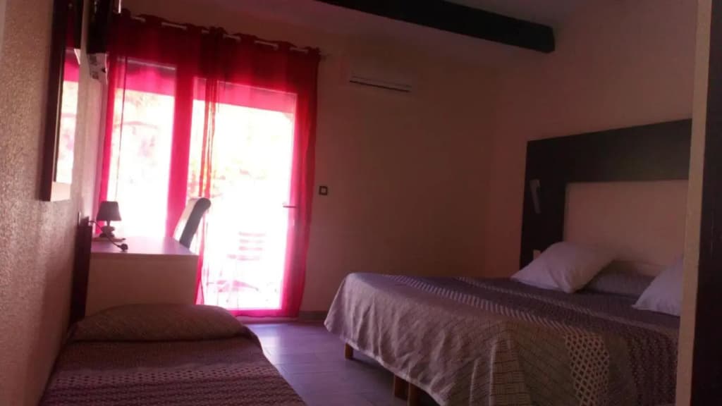 Brit Hotel Confort Helios Agde - Photo 3