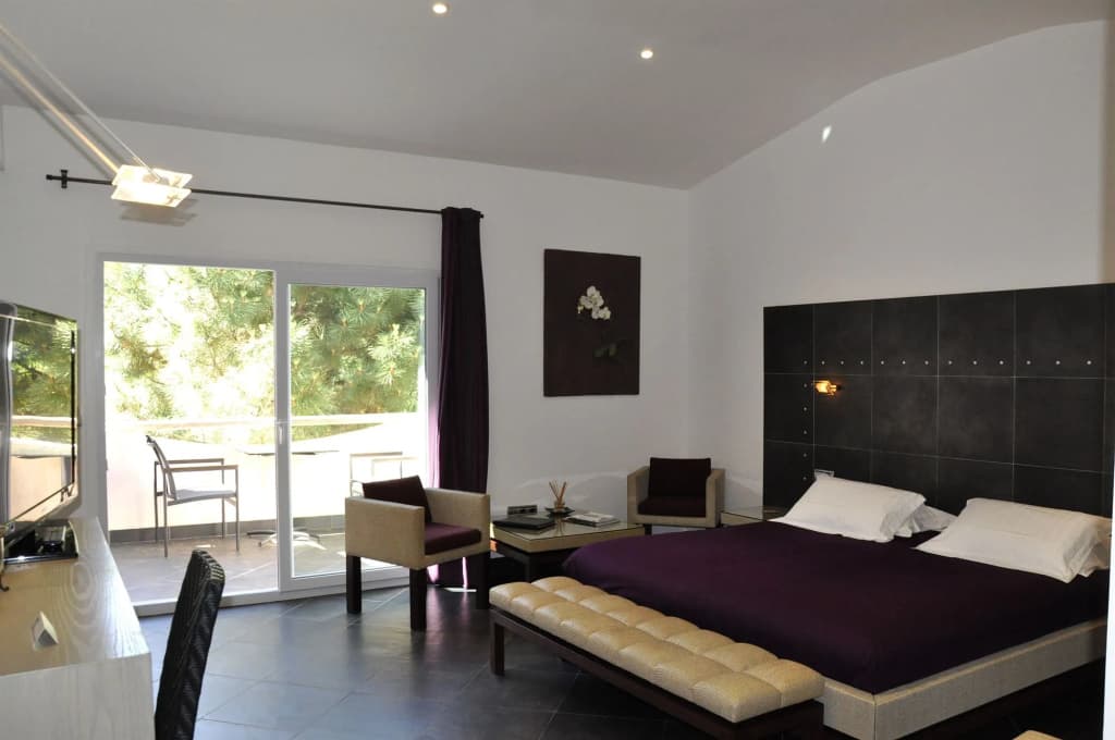 Private Hotel - Adults Only - Photo 5
