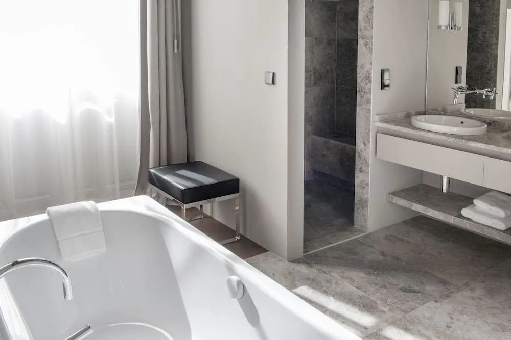 Hôtel de Tourrel, Saint Rémy de Provence, a Member of Design Hotels - Miniature 8