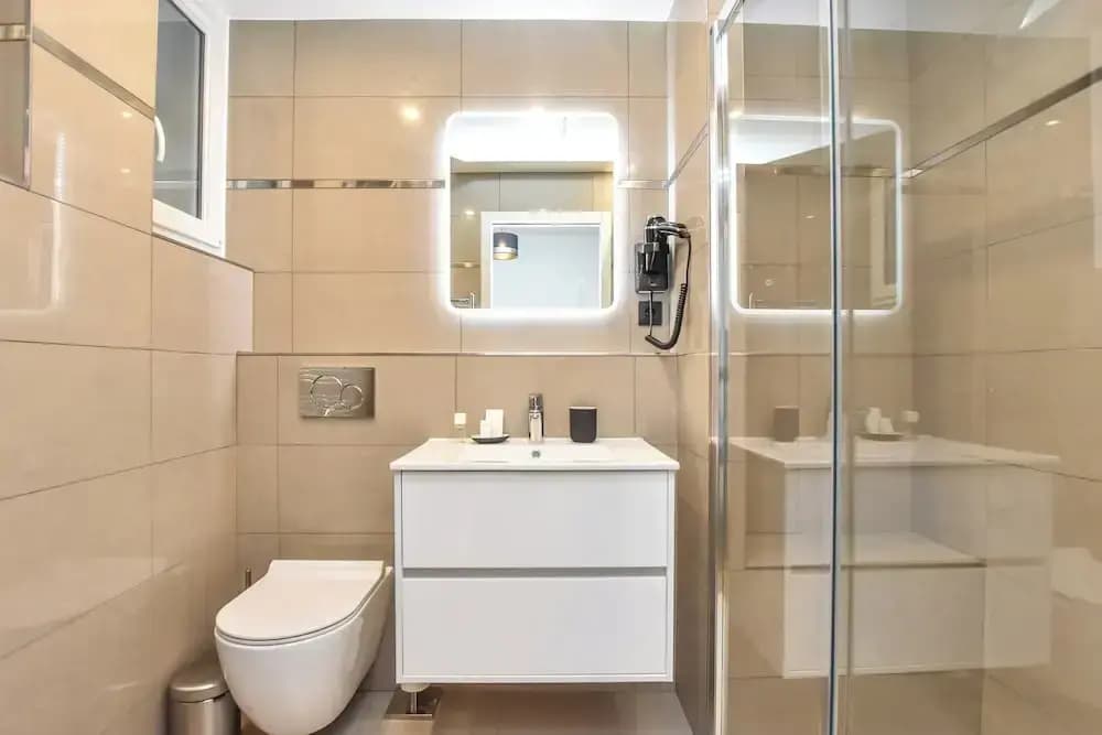 Authentic Apartment - 2br/8p - Near Opera Garnier - Miniature 8