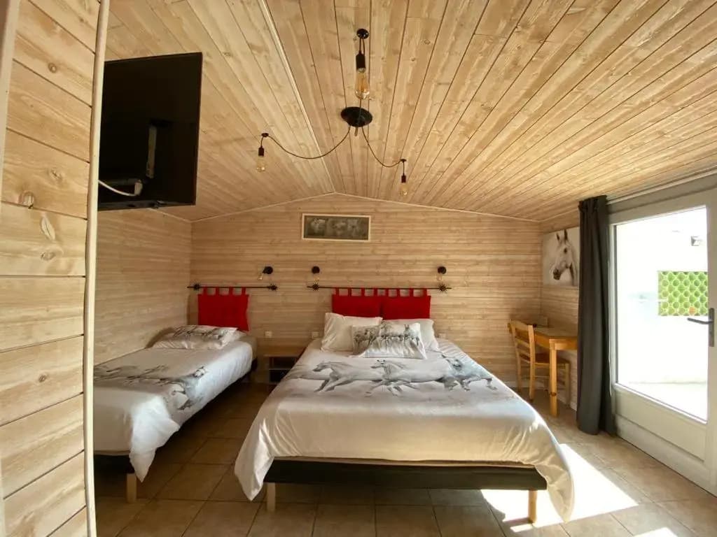 Hotel Mas Des Lys - Photo 1