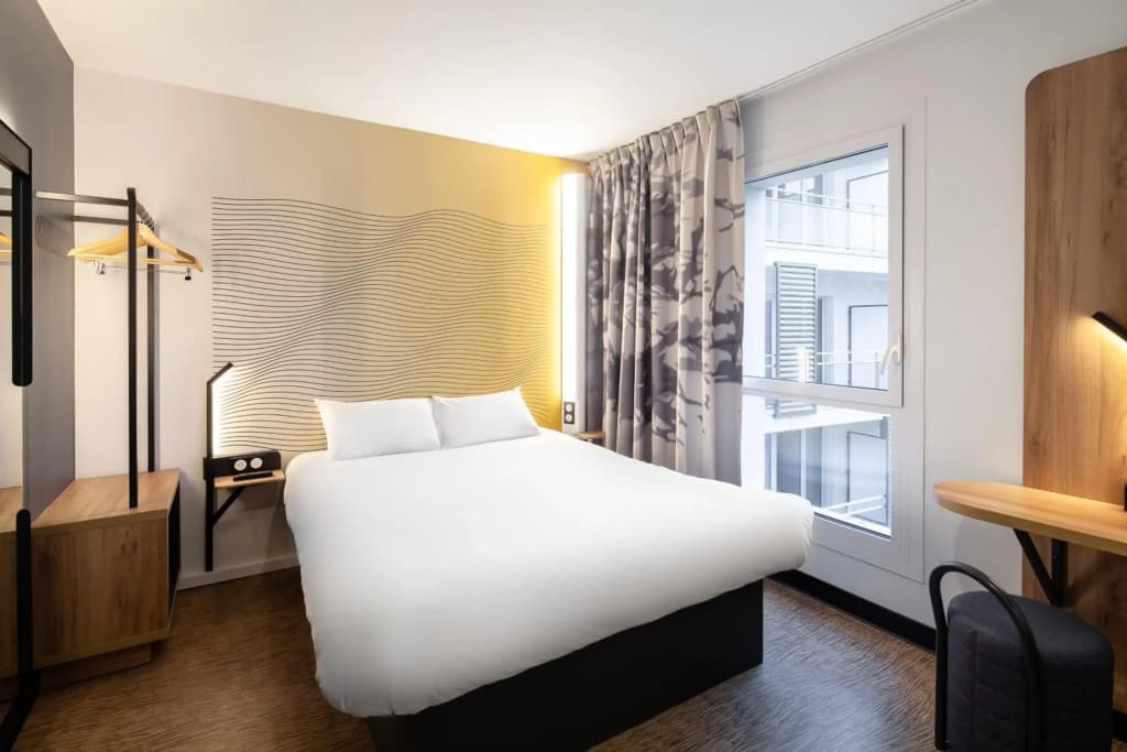 B&B HOTEL Paris Meudon Vélizy - Photo 3