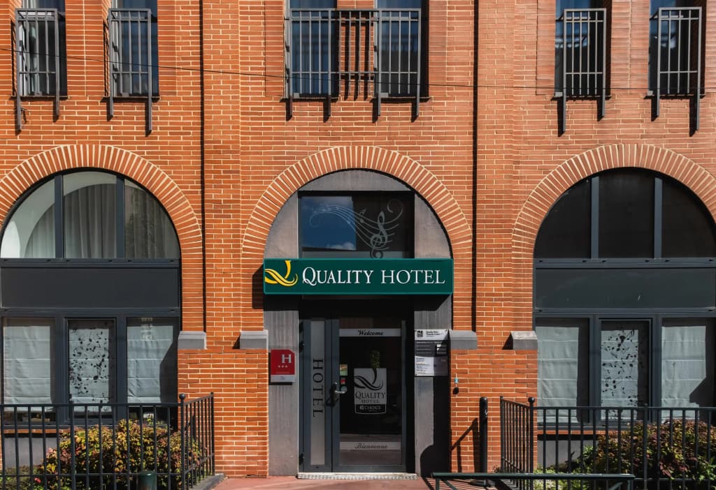 Quality Hotel Toulouse Centre - Photo 1