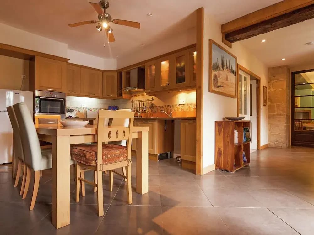 Elegant Holiday Home in Coubjours - Photo 3