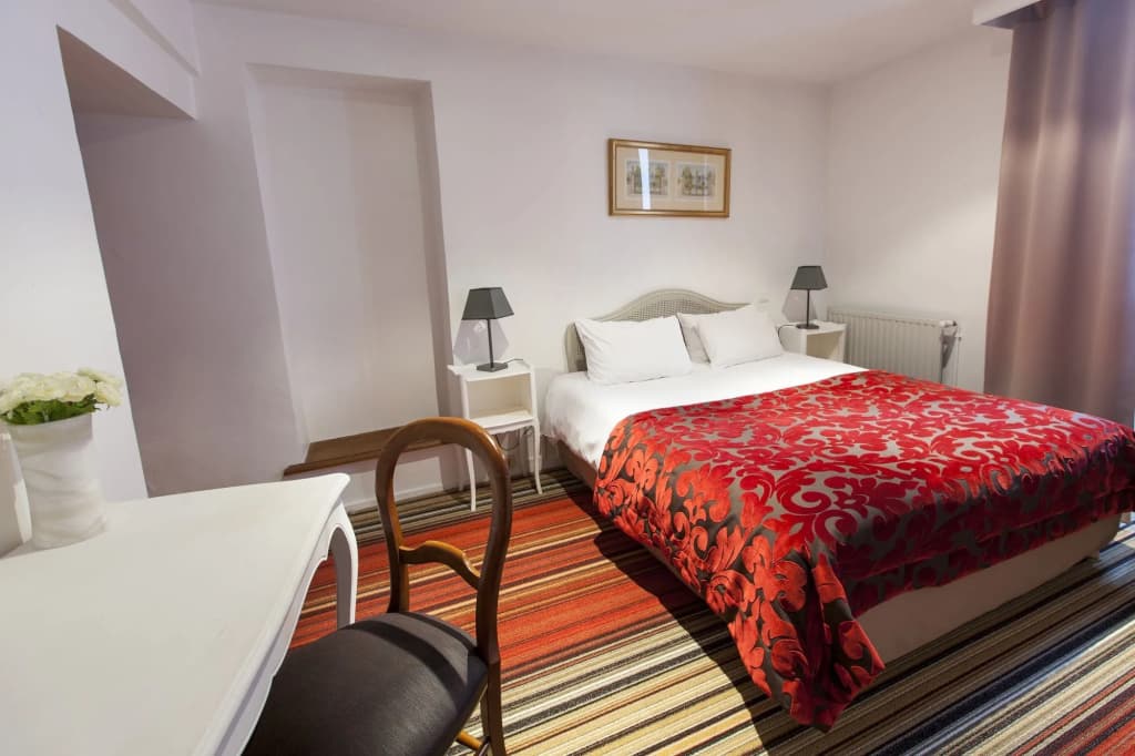 Hotel Athanor - Photo 1
